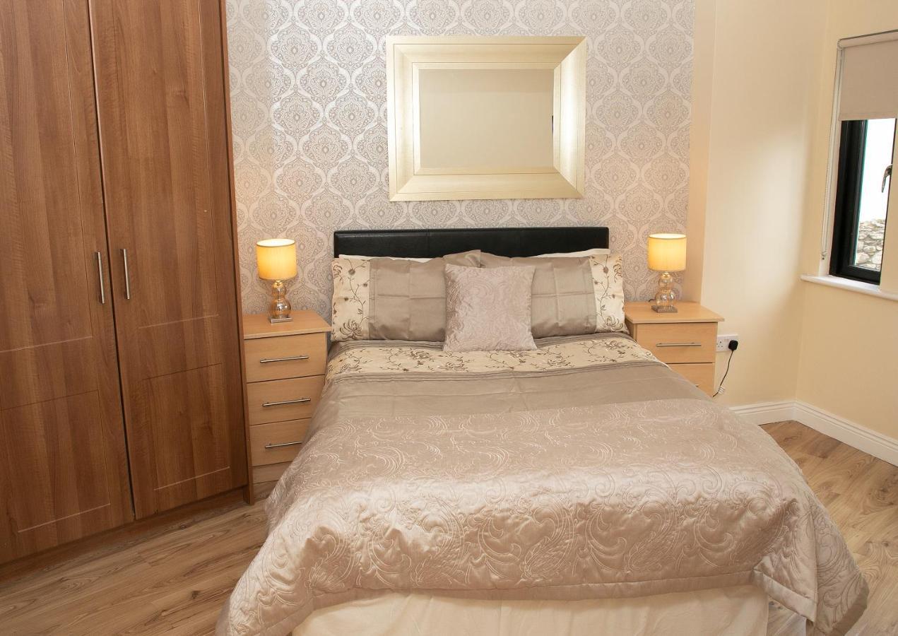 Arch House B&B & Apartments Άθλον Εξωτερικό φωτογραφία