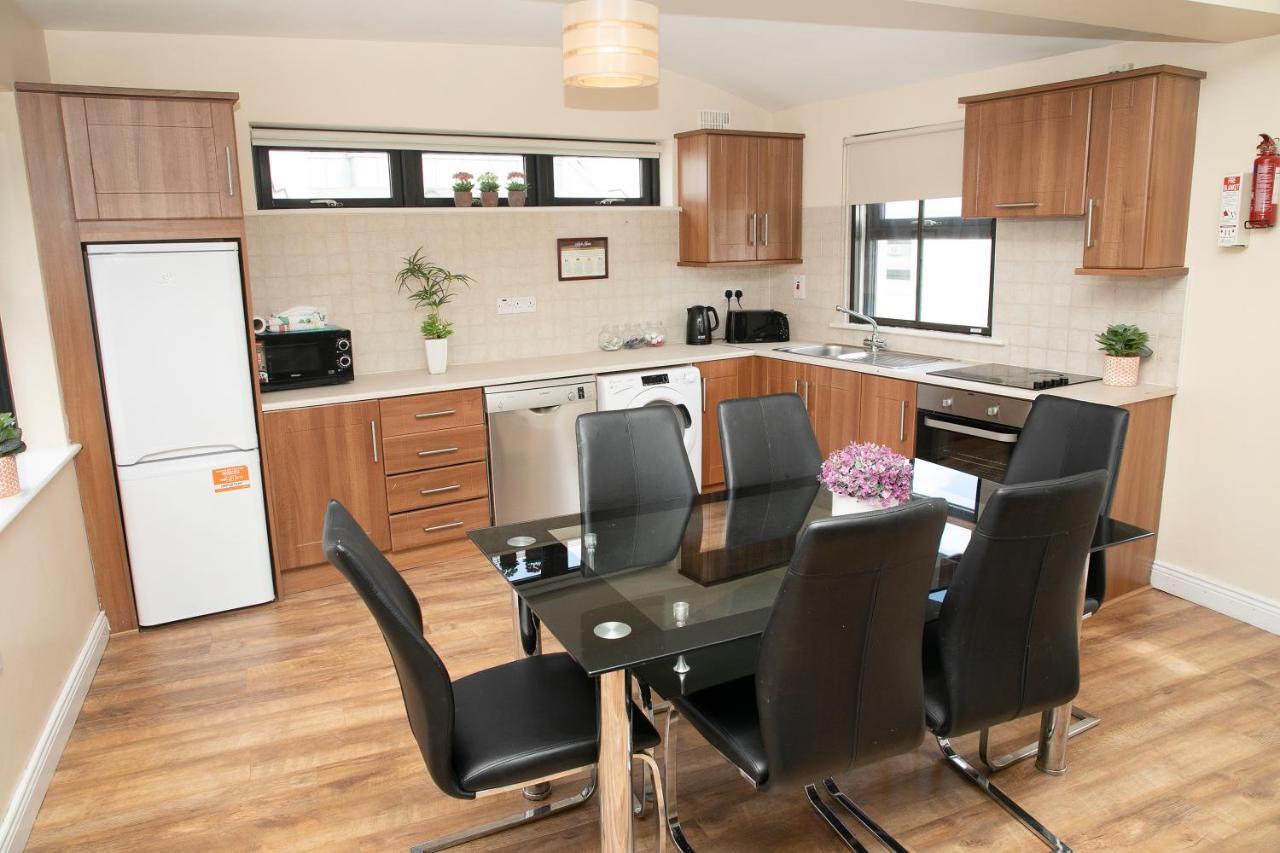 Arch House B&B & Apartments Άθλον Εξωτερικό φωτογραφία