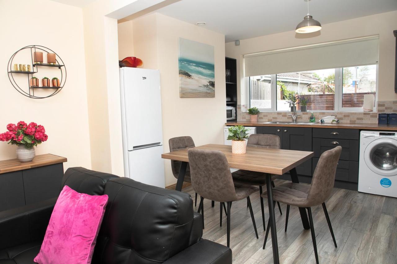 Arch House B&B & Apartments Άθλον Εξωτερικό φωτογραφία
