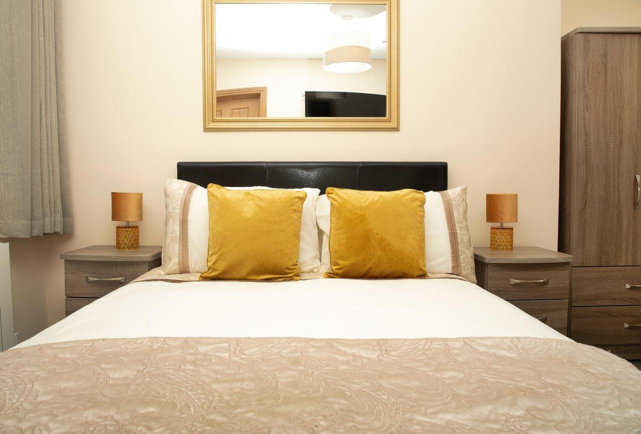 Arch House B&B & Apartments Άθλον Εξωτερικό φωτογραφία