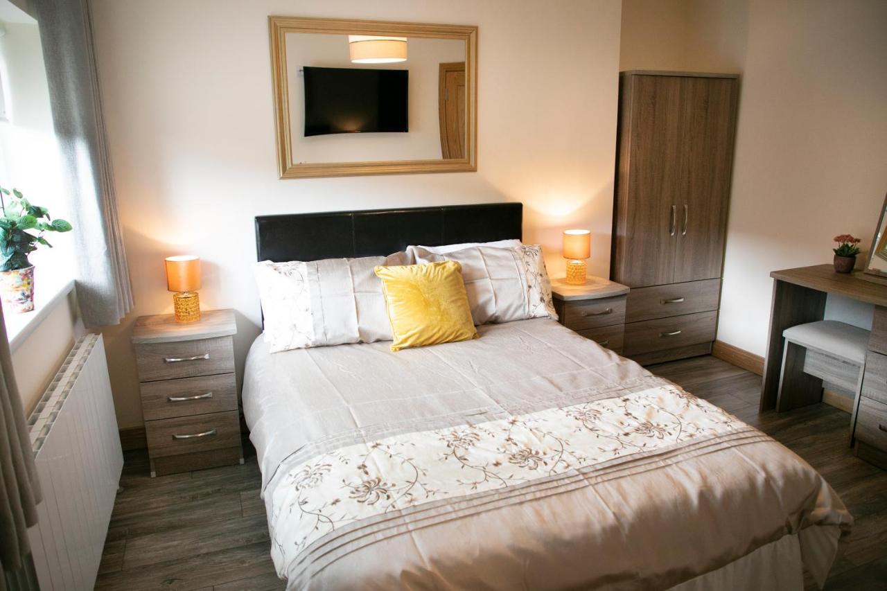 Arch House B&B & Apartments Άθλον Εξωτερικό φωτογραφία