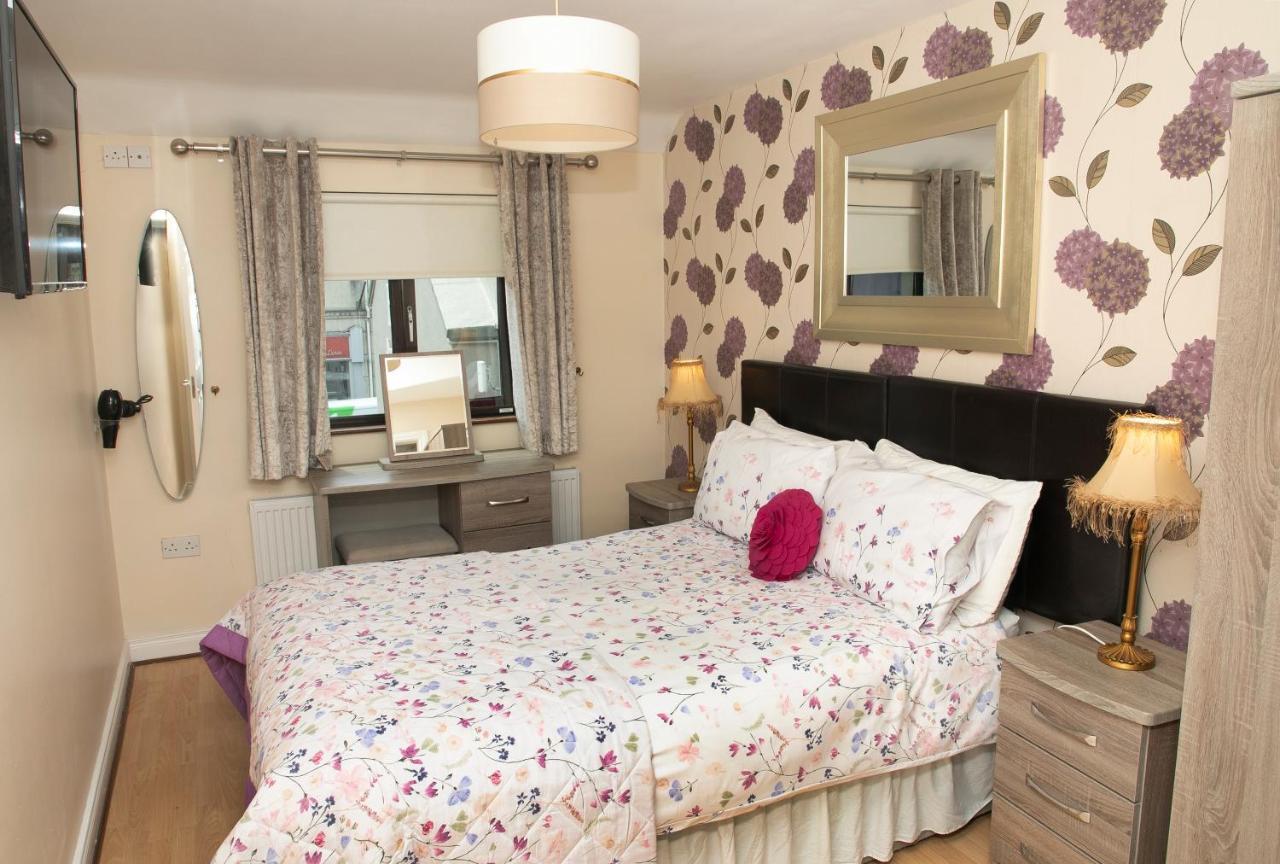 Arch House B&B & Apartments Άθλον Εξωτερικό φωτογραφία