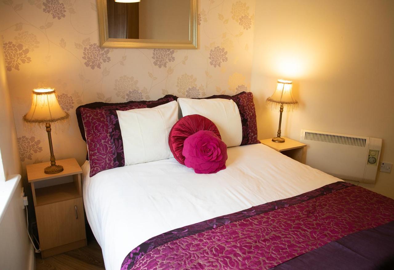 Arch House B&B & Apartments Άθλον Εξωτερικό φωτογραφία